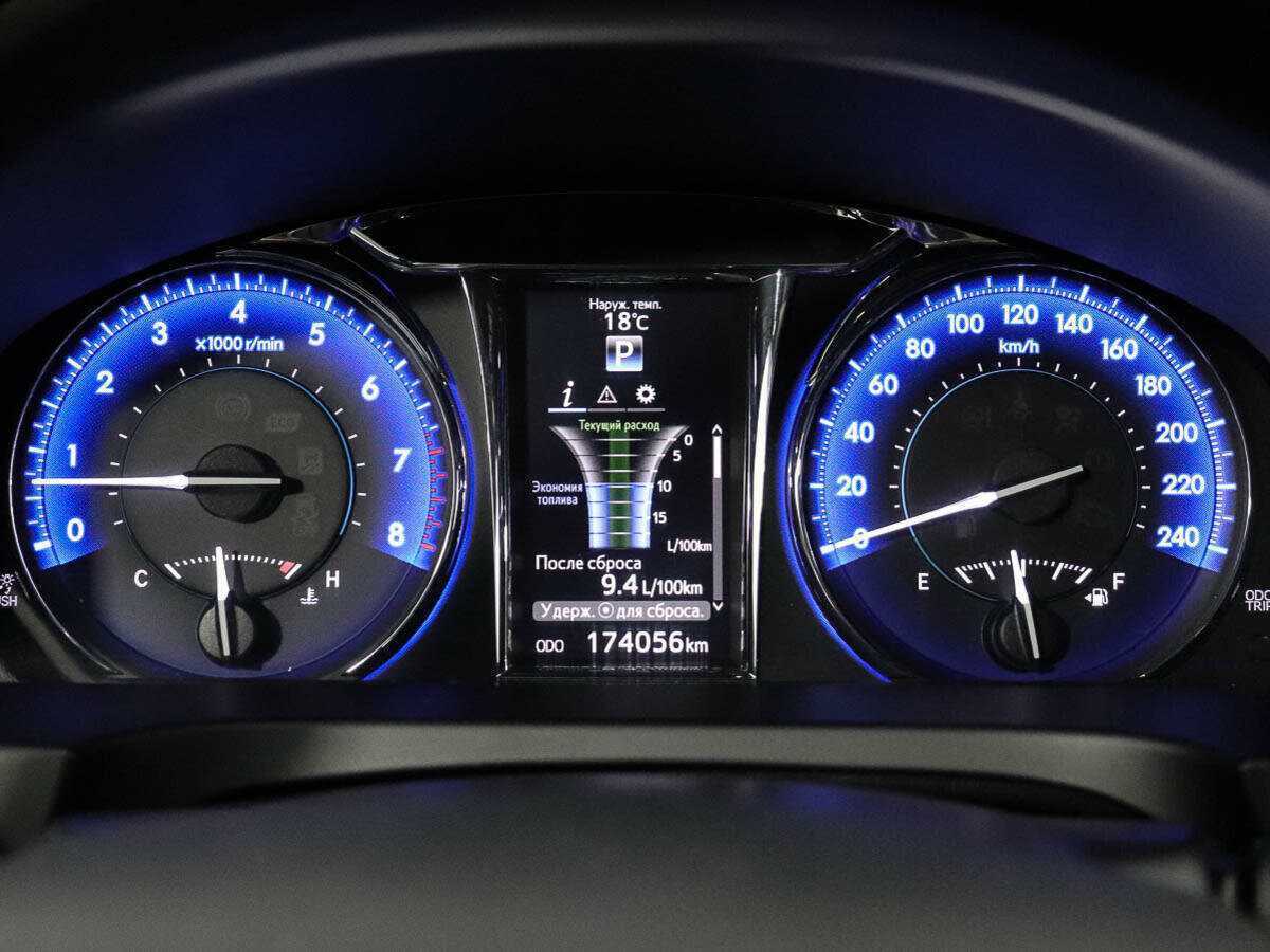 Продажа Б/У Тойота Камри. Фото: #11