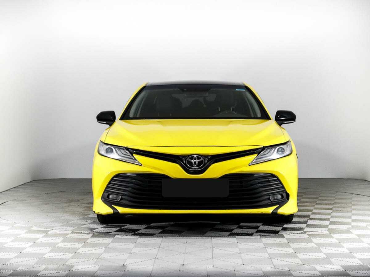 Продажа Б/У Тойота Камри. Фото: #1