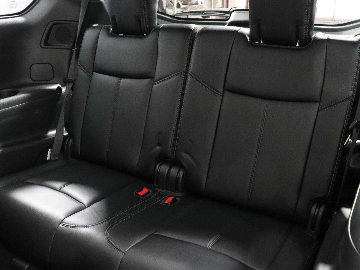 Купить Nissan Pathfinder с пробегом. Фото: #11