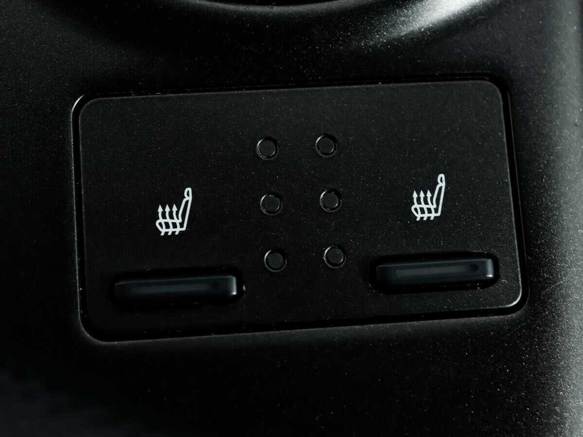 Купить Toyota Camry с пробегом. Фото: #12