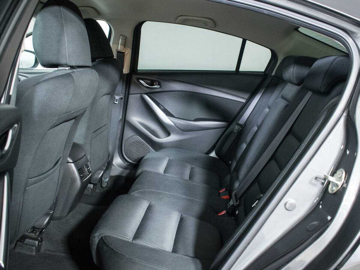 Купить Mazda 6 с пробегом. Фото: #9