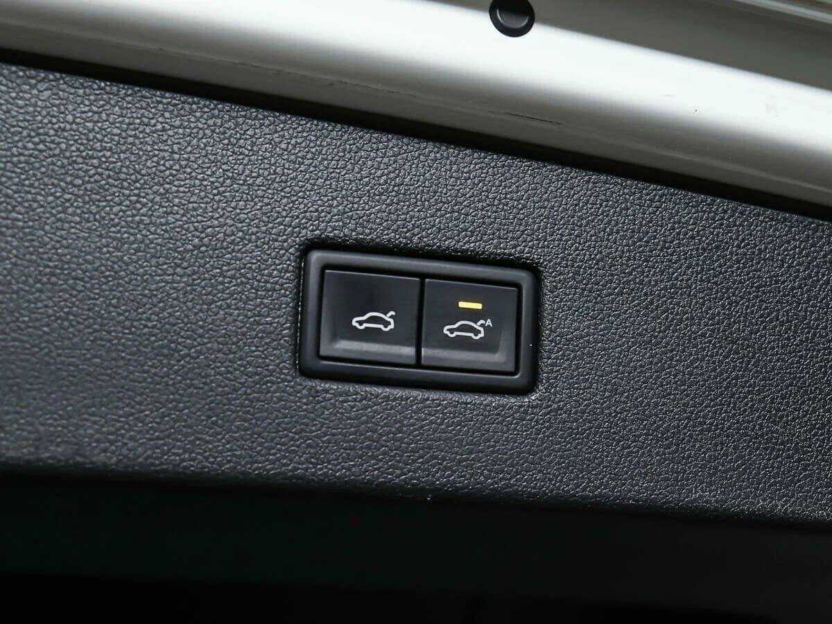 Купить Volkswagen Tiguan с пробегом. Фото: #13