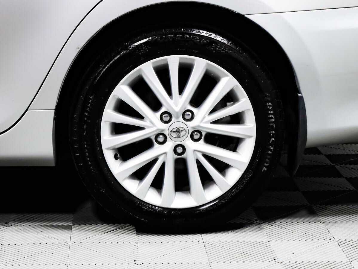 Продажа Б/У Тойота Камри. Фото: #13