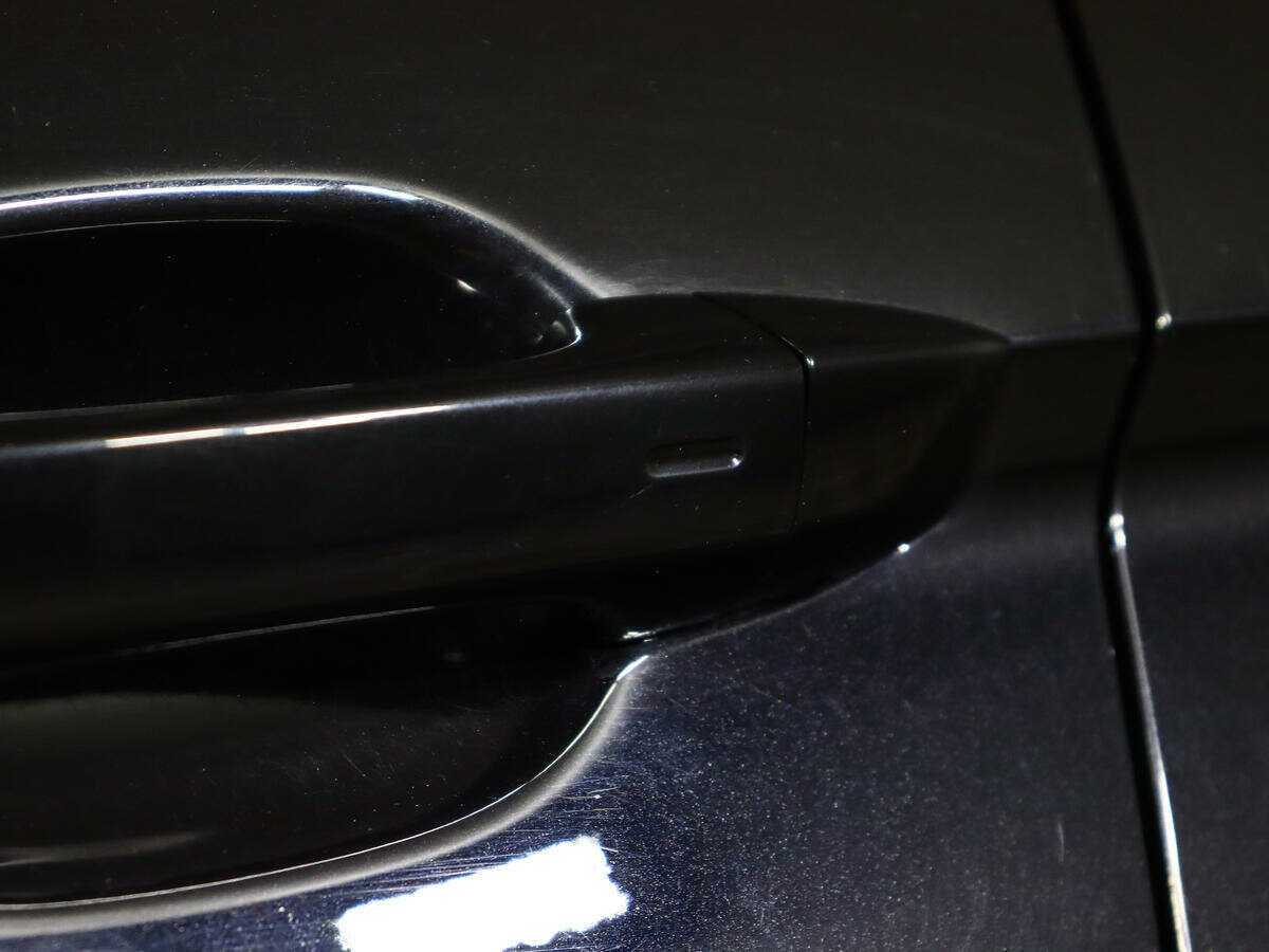 Купить Volkswagen Tiguan с пробегом. Фото: #18