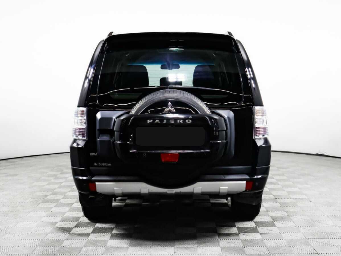 Купить Mitsubishi Pajero с пробегом. Фото: #5