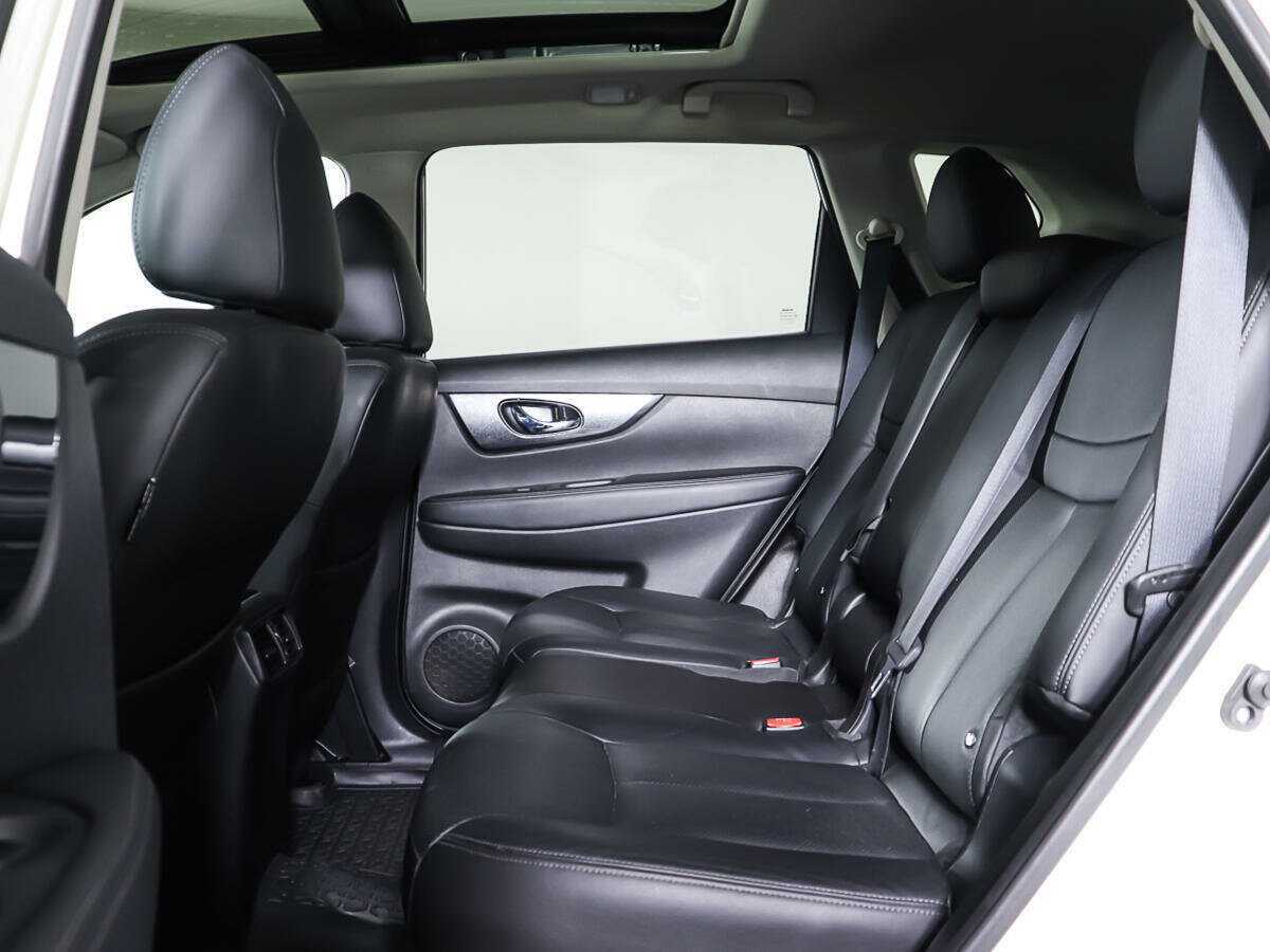 Купить Nissan X-Trail с пробегом. Фото: #9