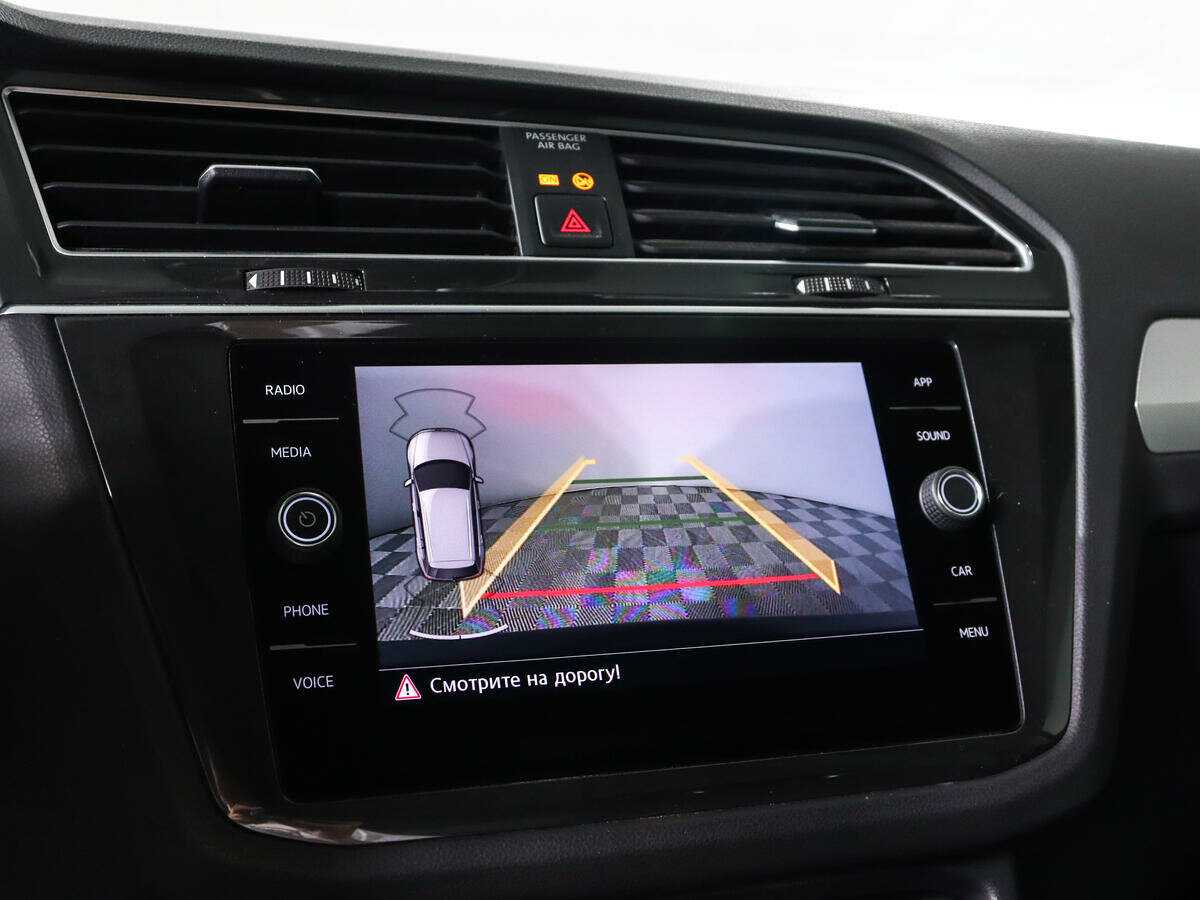 Купить Volkswagen Tiguan с пробегом. Фото: #14