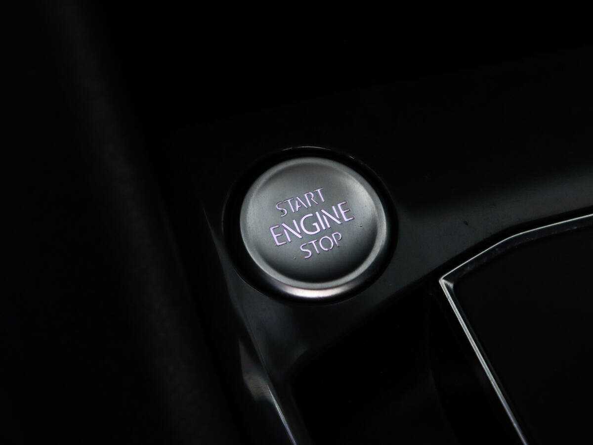 Купить Volkswagen Tiguan с пробегом. Фото: #17