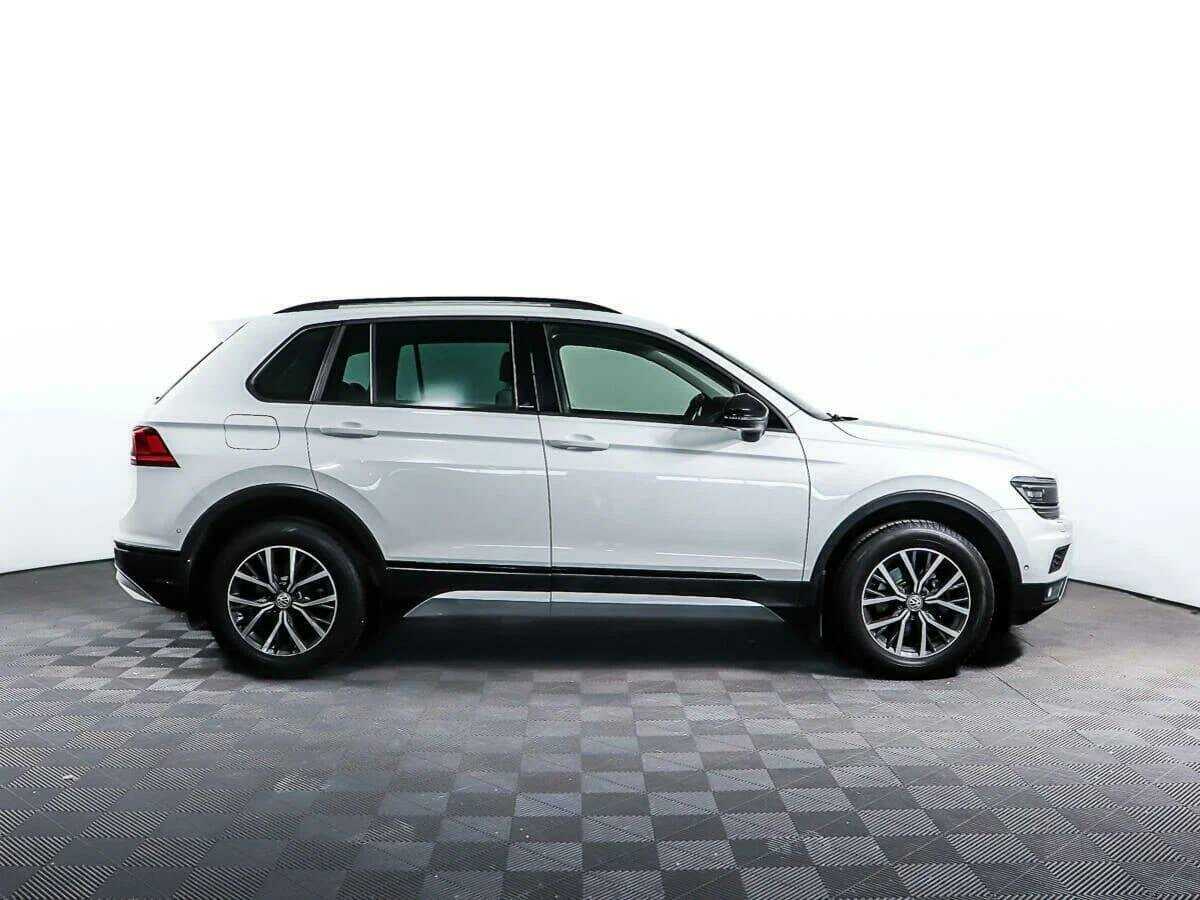 Купить Volkswagen Tiguan с пробегом. Фото: #3
