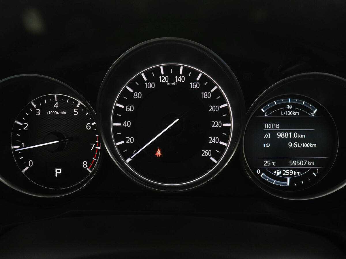 Купить Mazda 6 с пробегом. Фото: #10