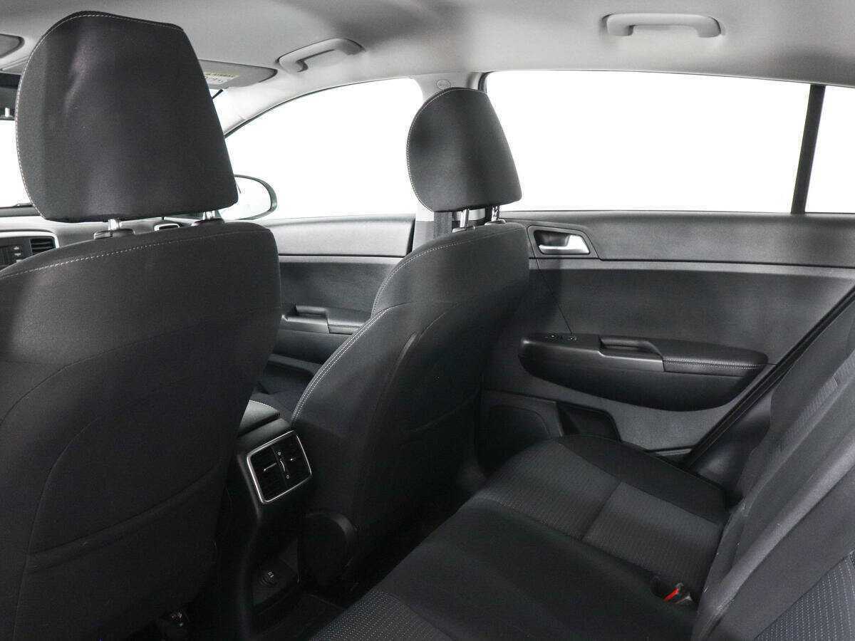 Купить Kia Sportage с пробегом. Фото: #10