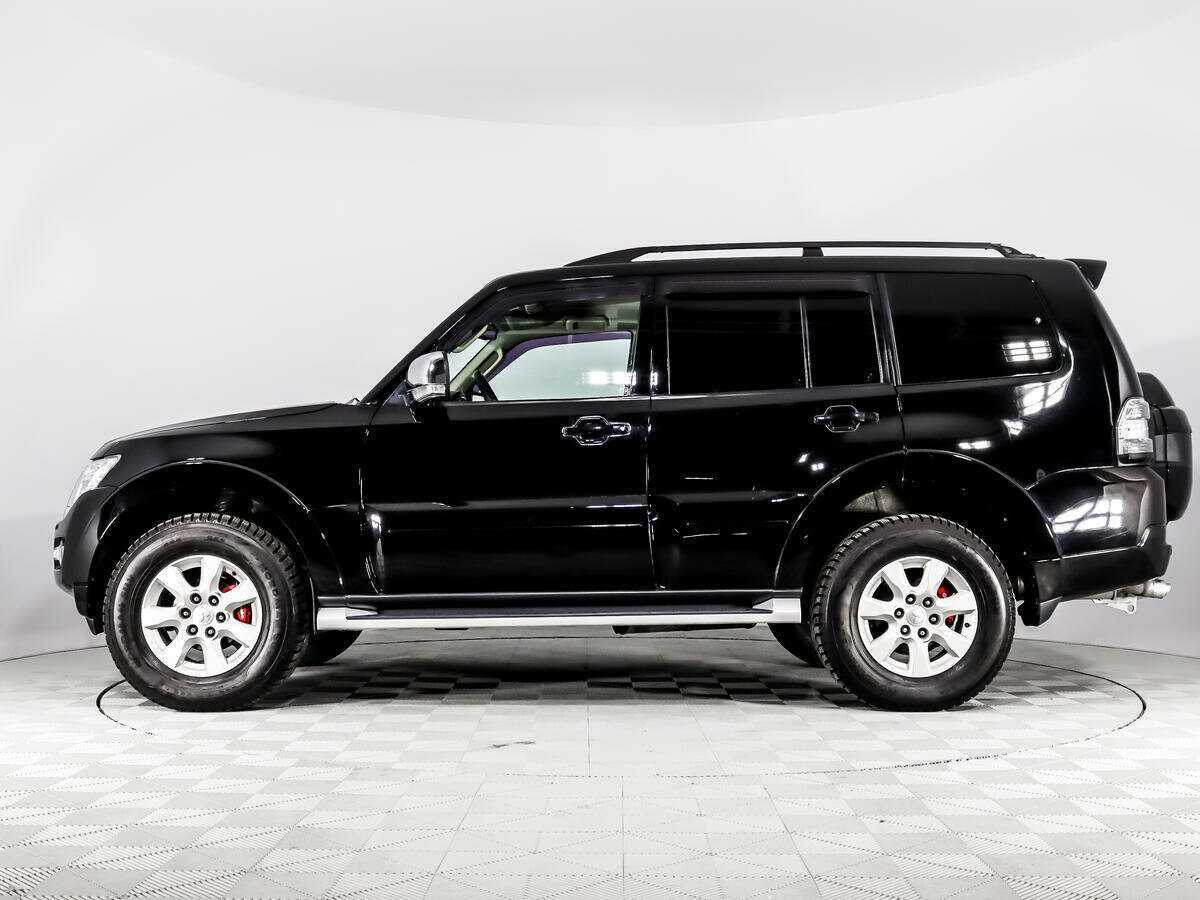 Купить Mitsubishi Pajero с пробегом. Фото: #7