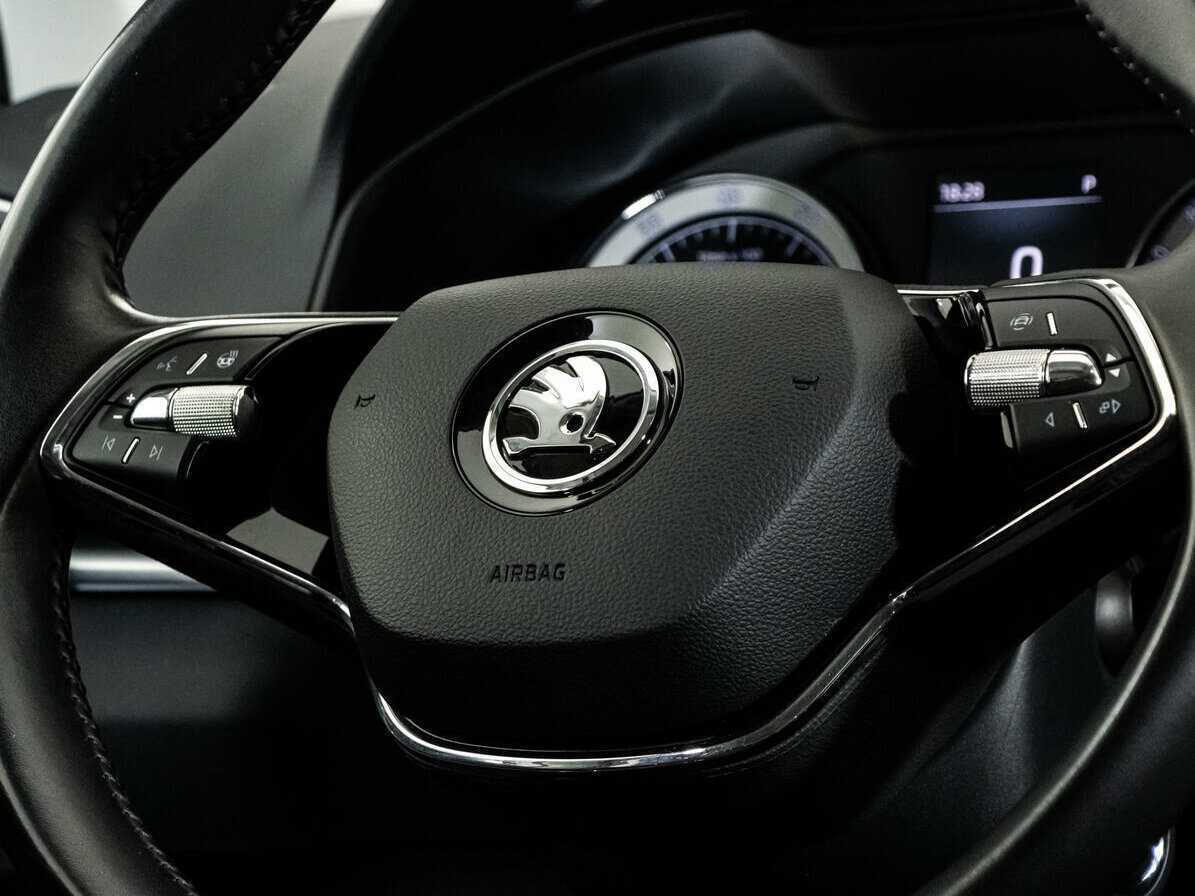 Купить Skoda Karoq с пробегом. Фото: #12