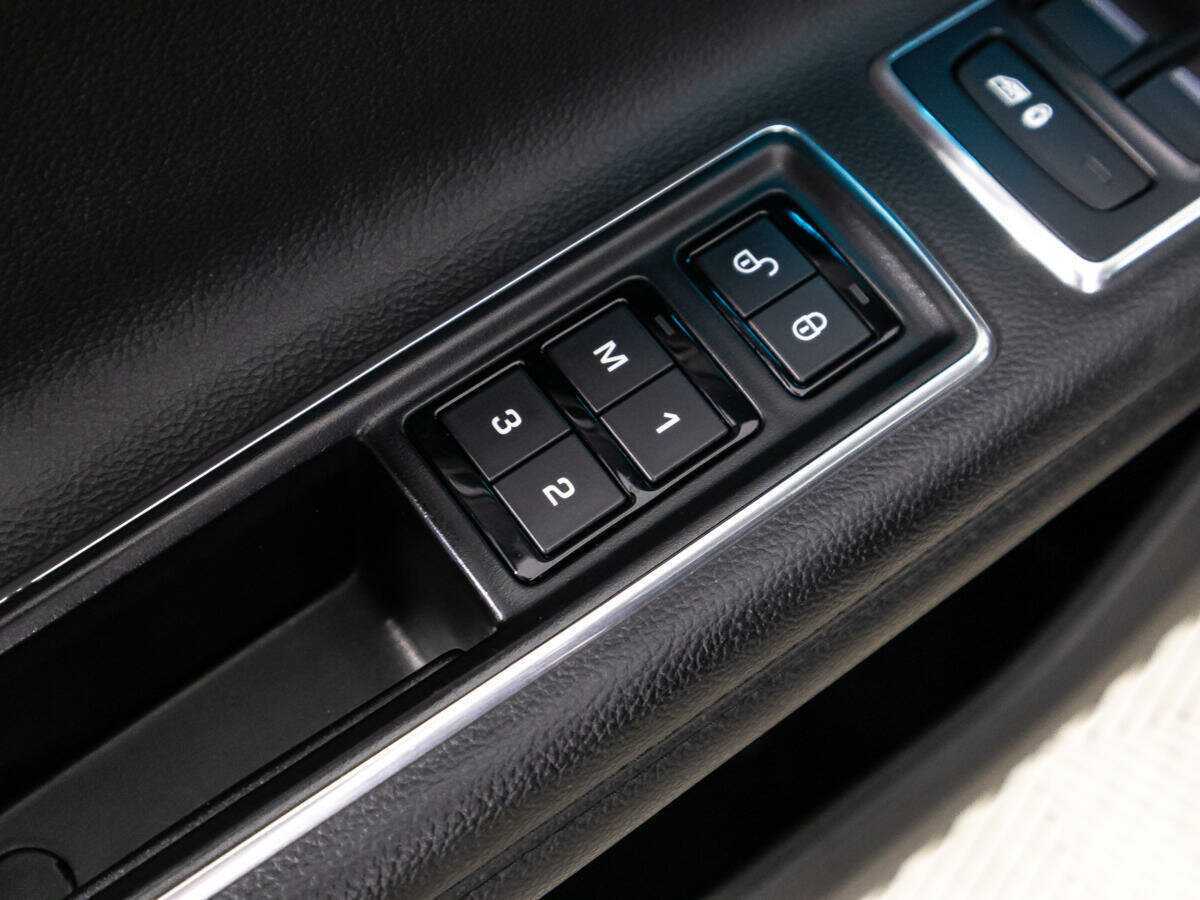 Купить Jaguar XF с пробегом. Фото: #16