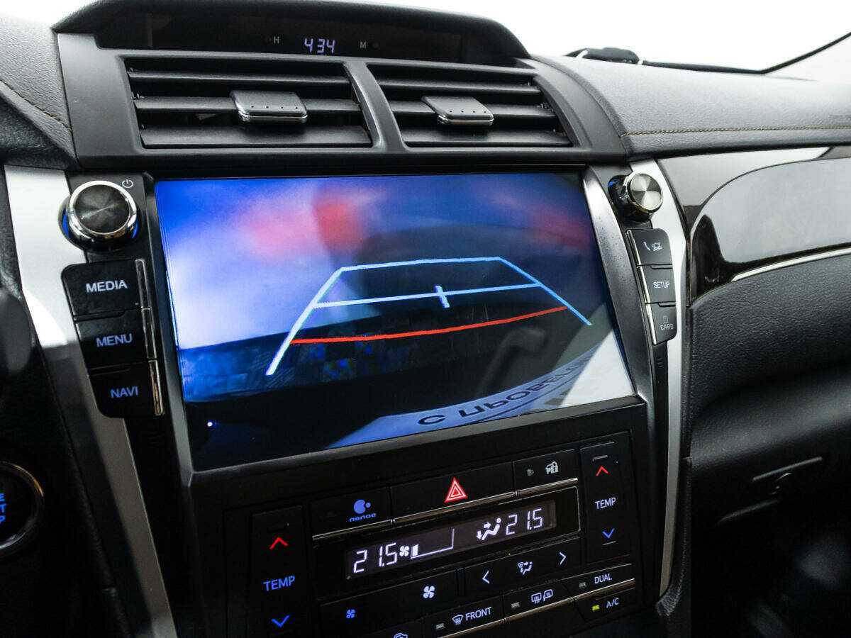Купить Toyota Camry с пробегом. Фото: #15