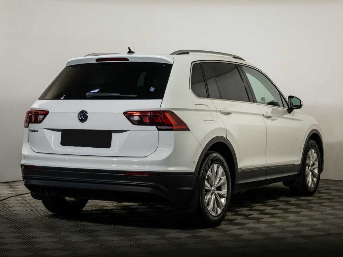 Купить Volkswagen Tiguan с пробегом. Фото: #3
