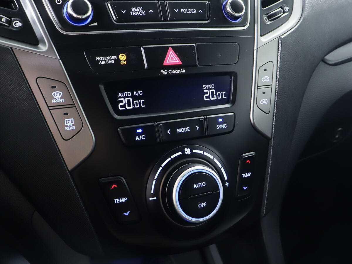 Купить Hyundai Santa Fe с пробегом. Фото: #17