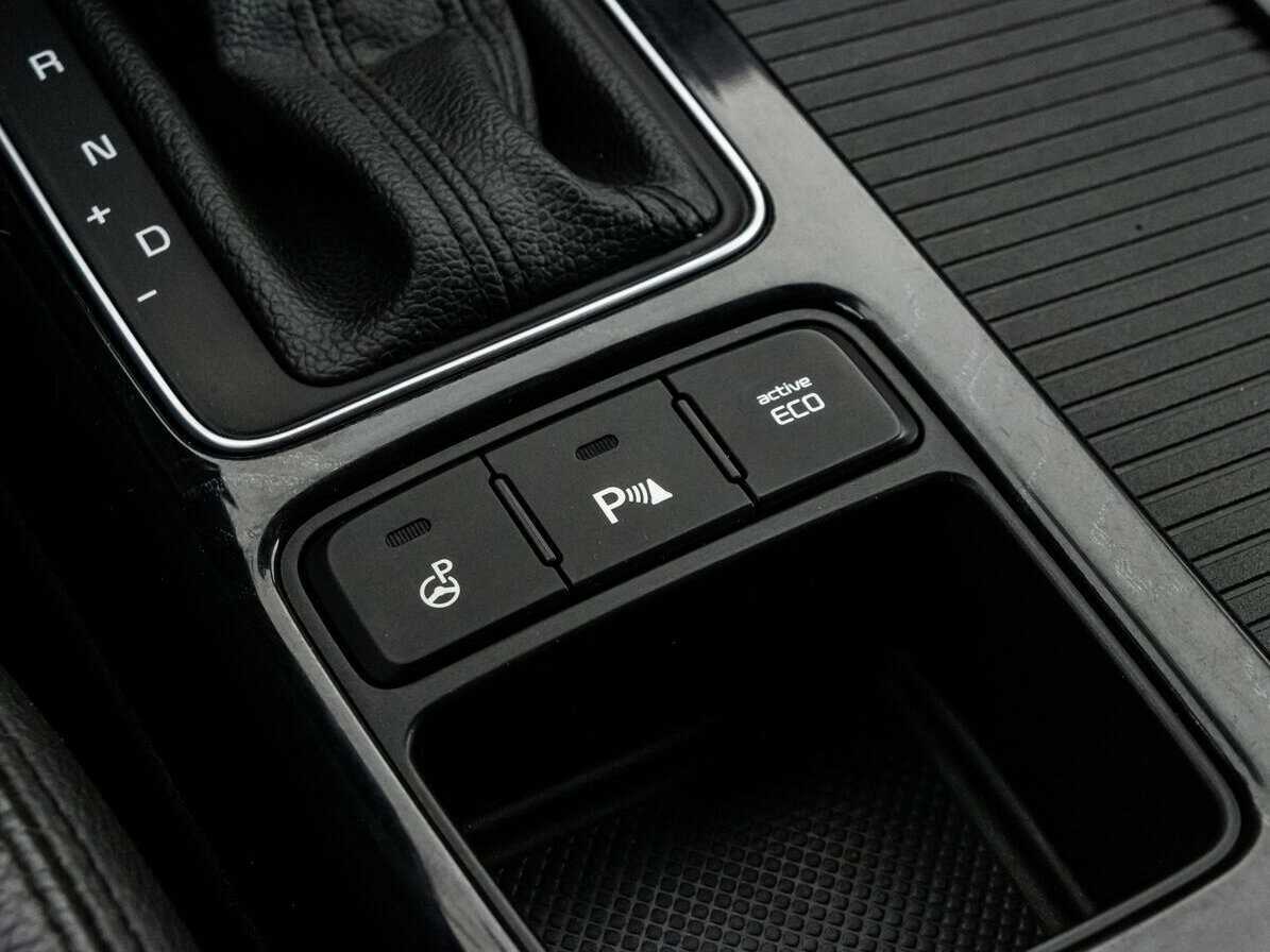 Купить Kia Sorento с пробегом. Фото: #11