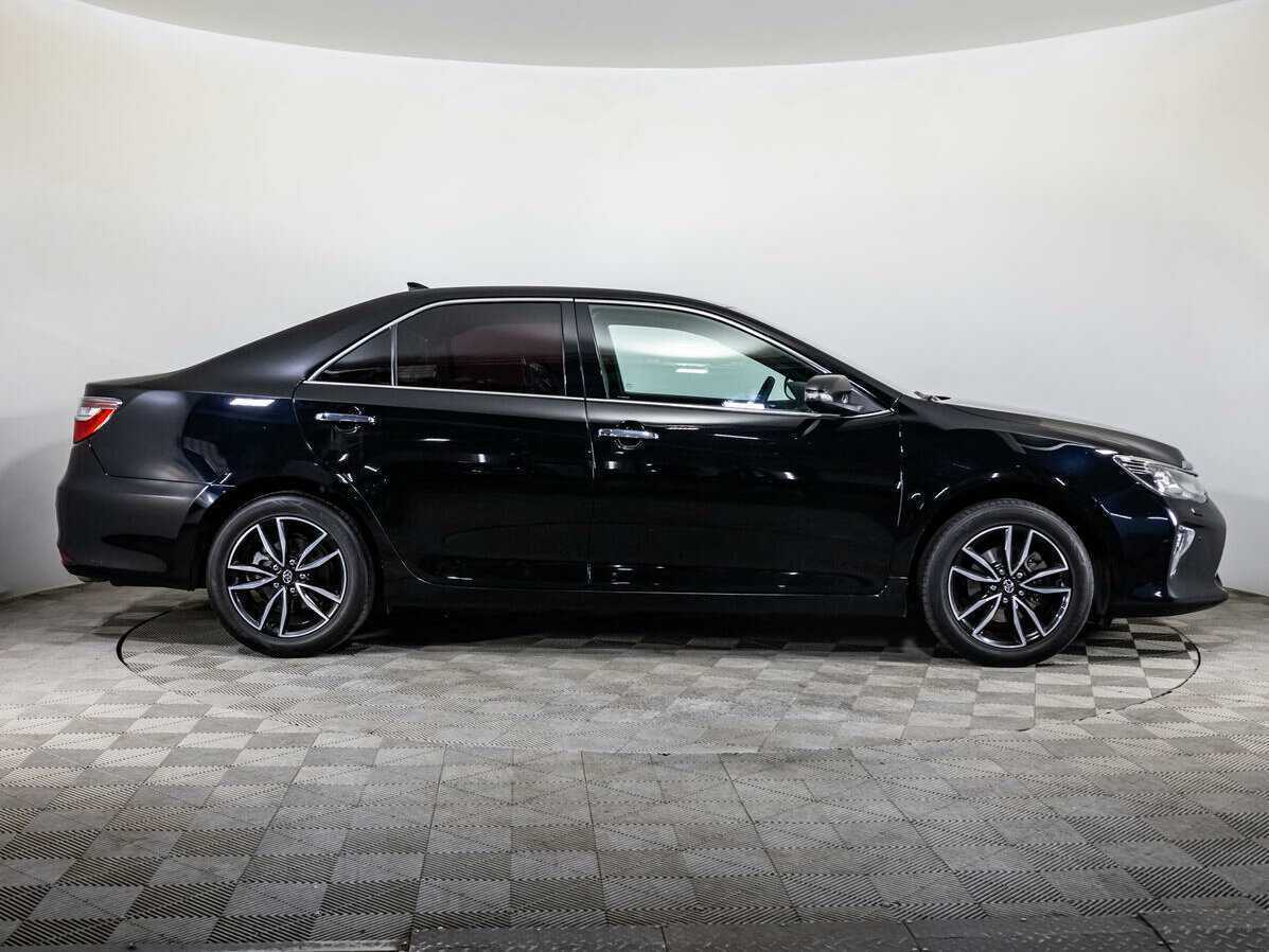 Купить Toyota Camry с пробегом. Фото: #3