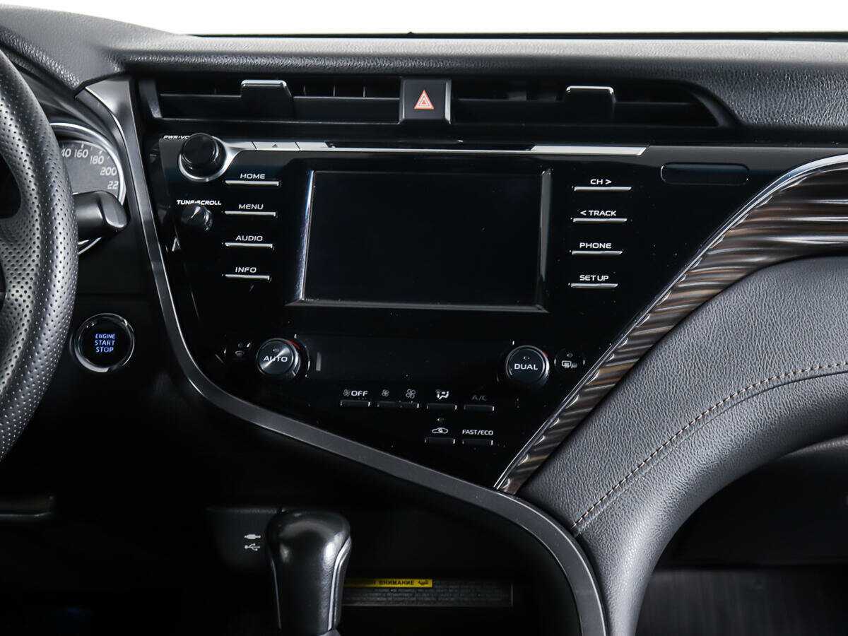 Купить Toyota Camry с пробегом. Фото: #10