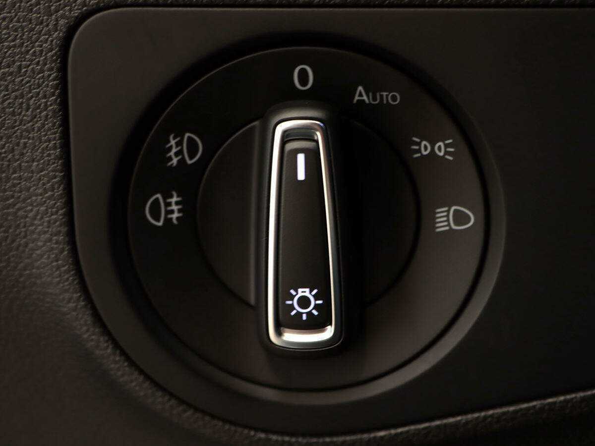 Купить Volkswagen Tiguan с пробегом. Фото: #14