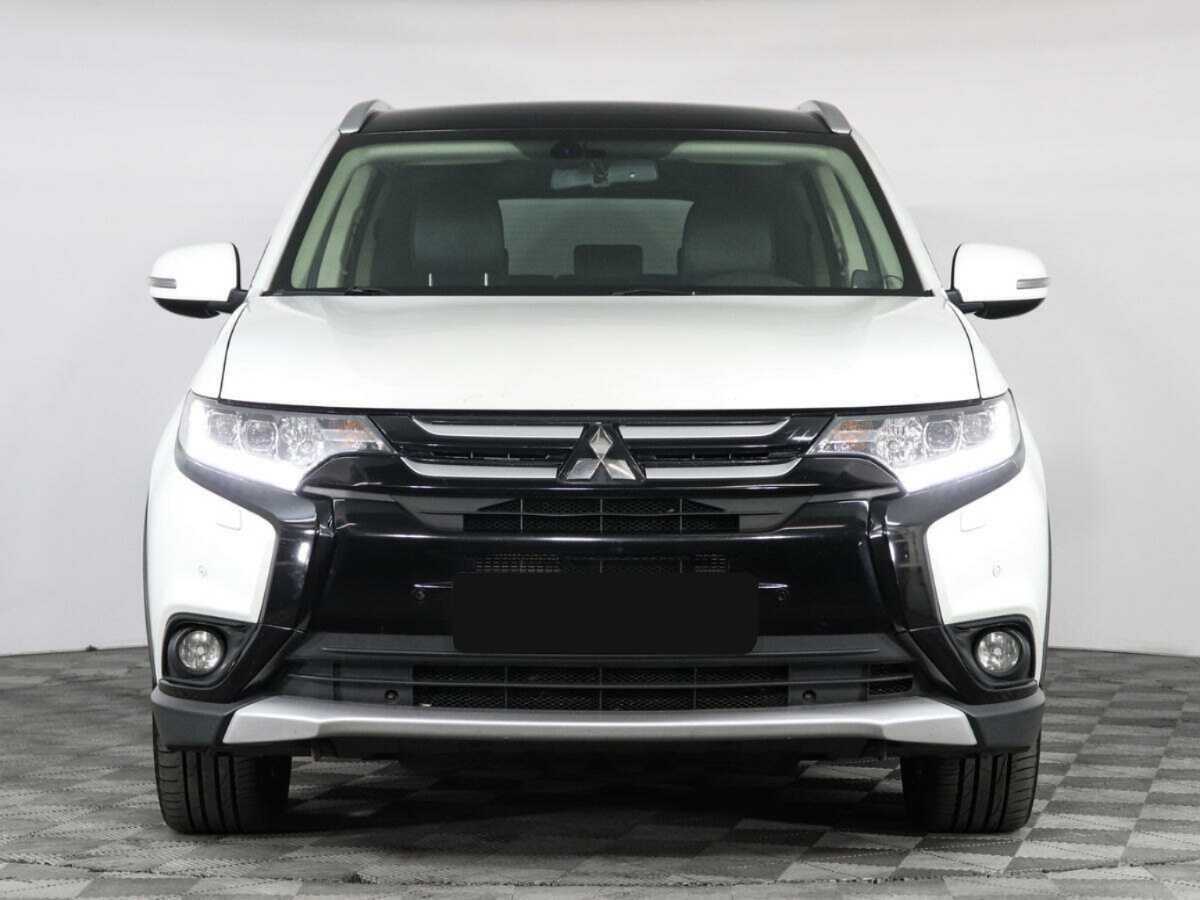 Купить Mitsubishi Outlander с пробегом. Фото: #1