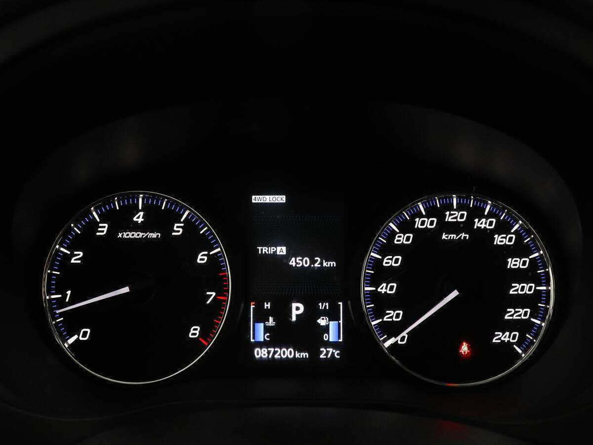 Купить Mitsubishi Outlander с пробегом. Фото: #10