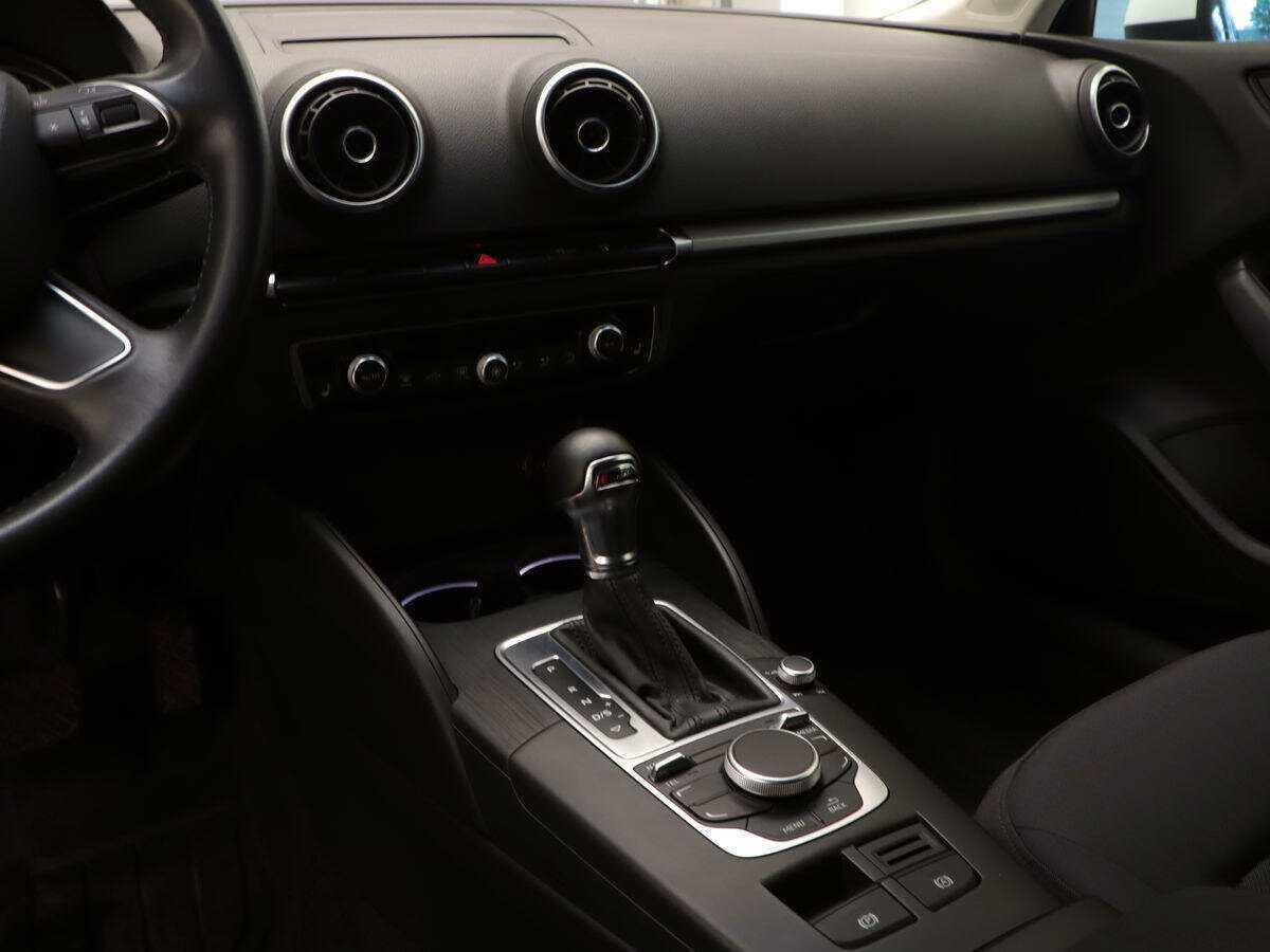 Купить Audi A3 с пробегом. Фото: #13