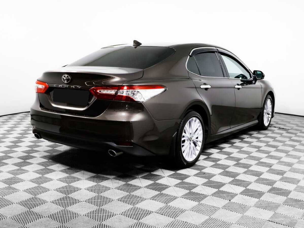 Купить Toyota Camry с пробегом. Фото: #4