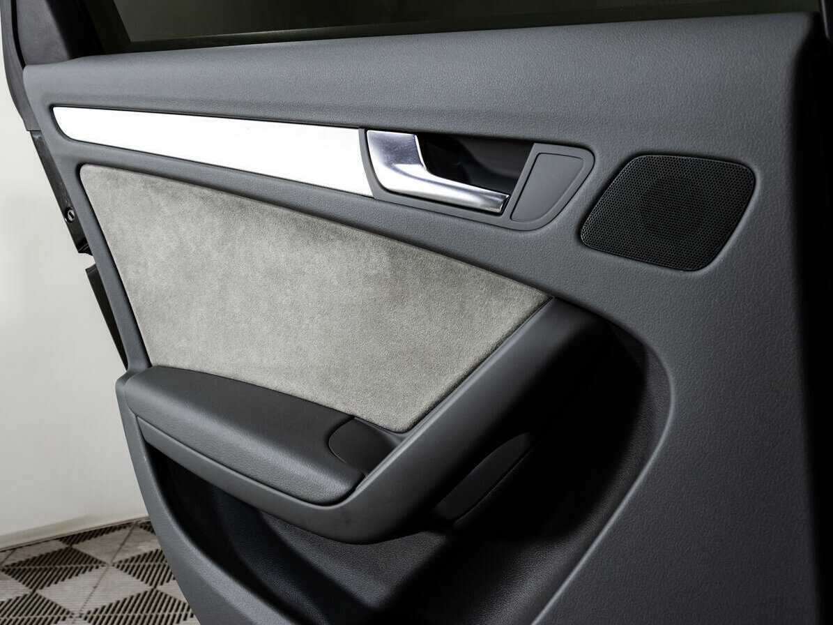 Купить Audi A4 с пробегом. Фото: #16