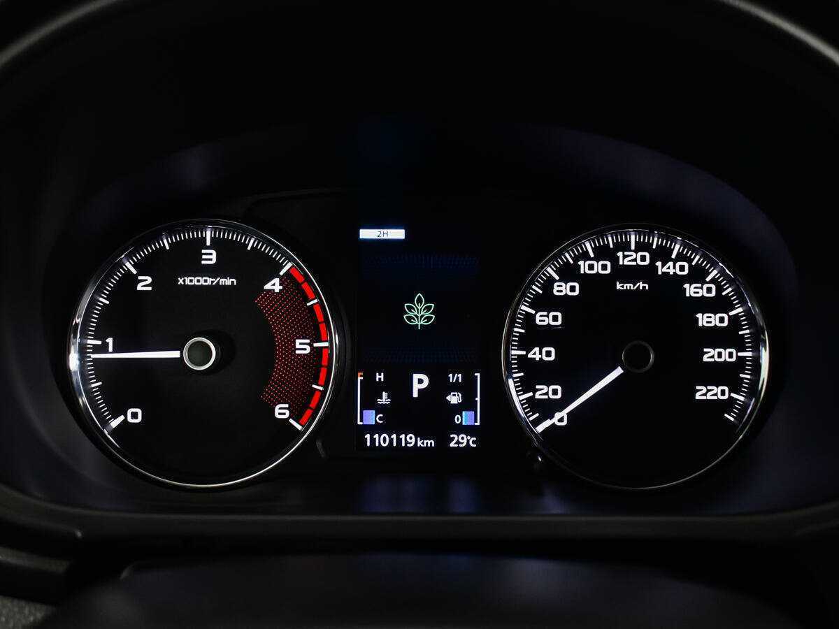 Купить Mitsubishi Pajero Sport с пробегом. Фото: #8