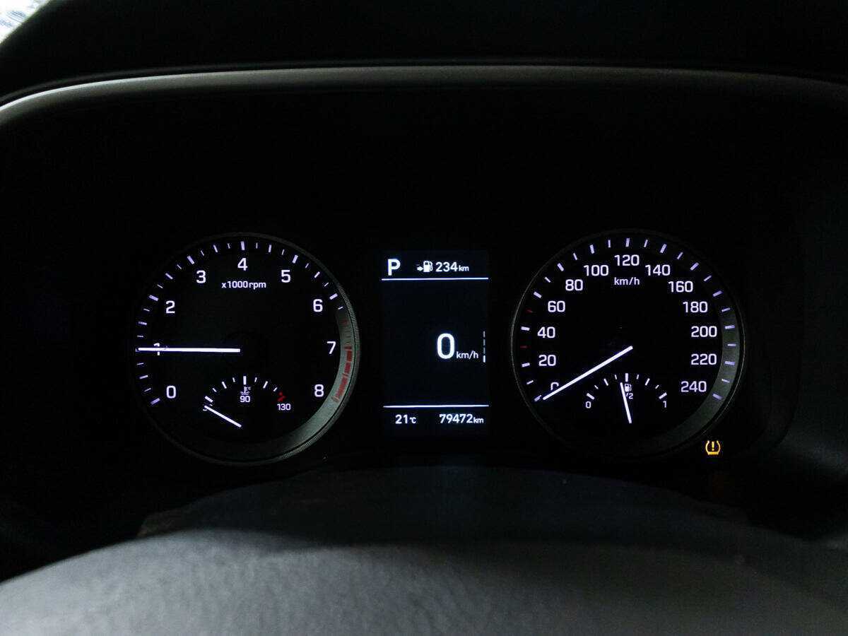 Купить Hyundai Tucson с пробегом. Фото: #11