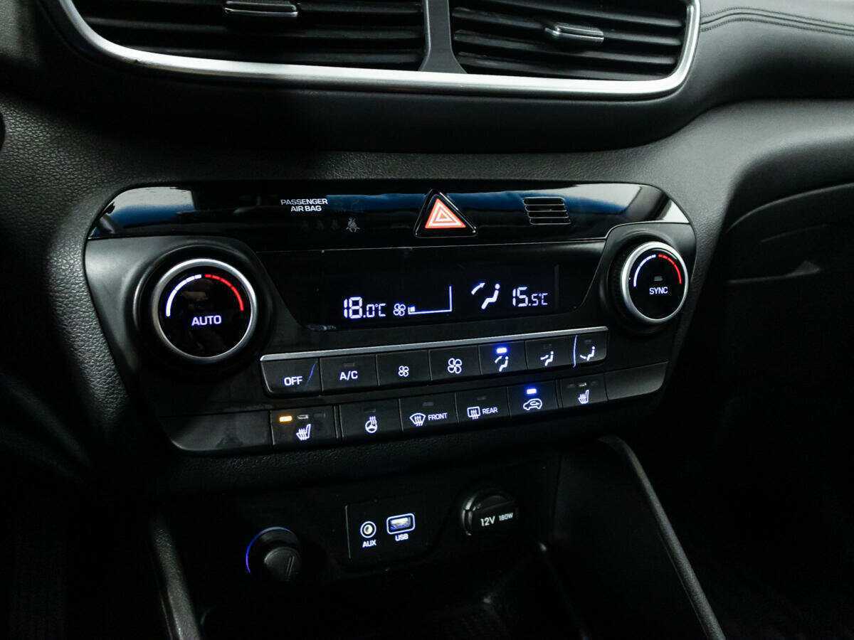 Купить Hyundai Tucson с пробегом. Фото: #18