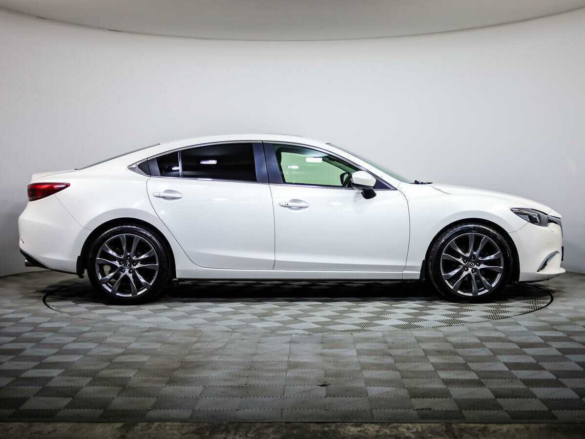 Купить Mazda 6 с пробегом. Фото: #2