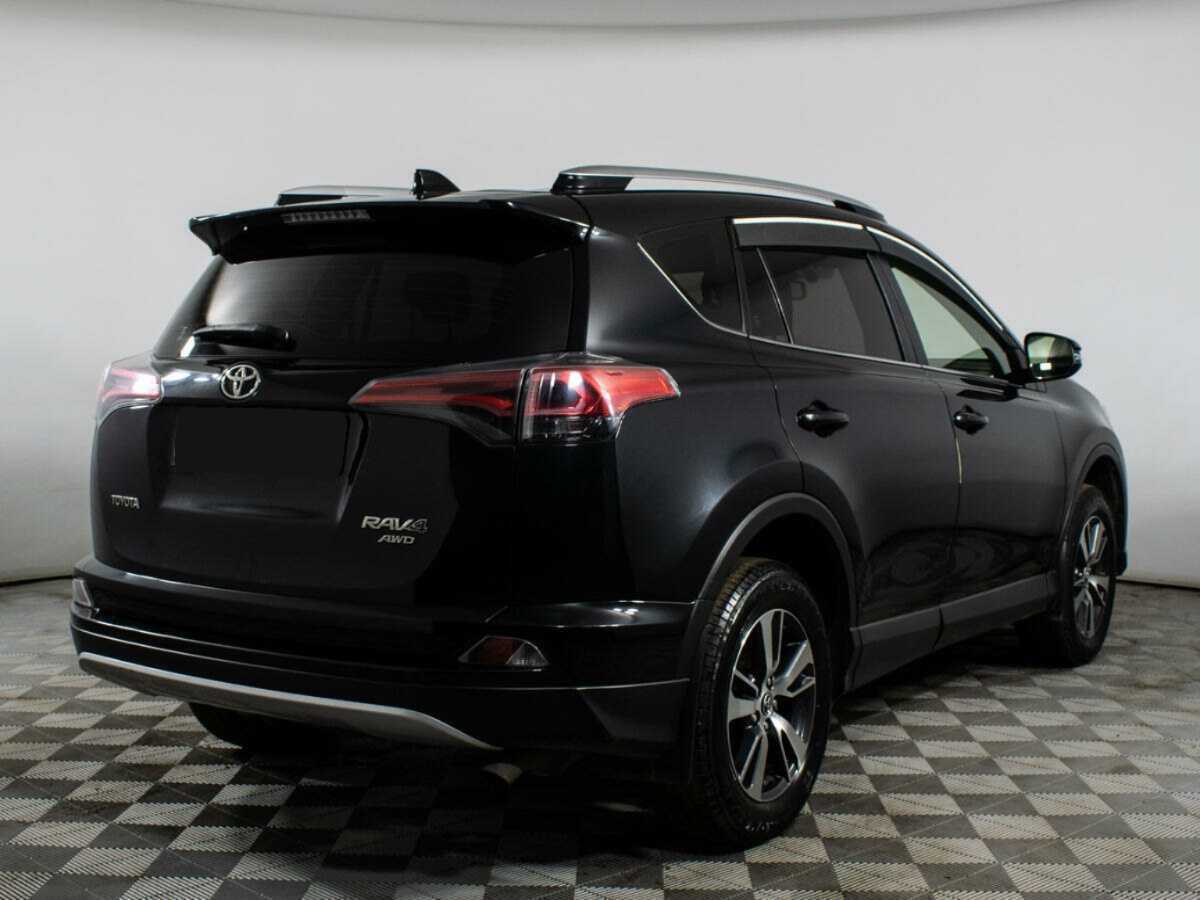 Купить Toyota RAV4 с пробегом. Фото: #3
