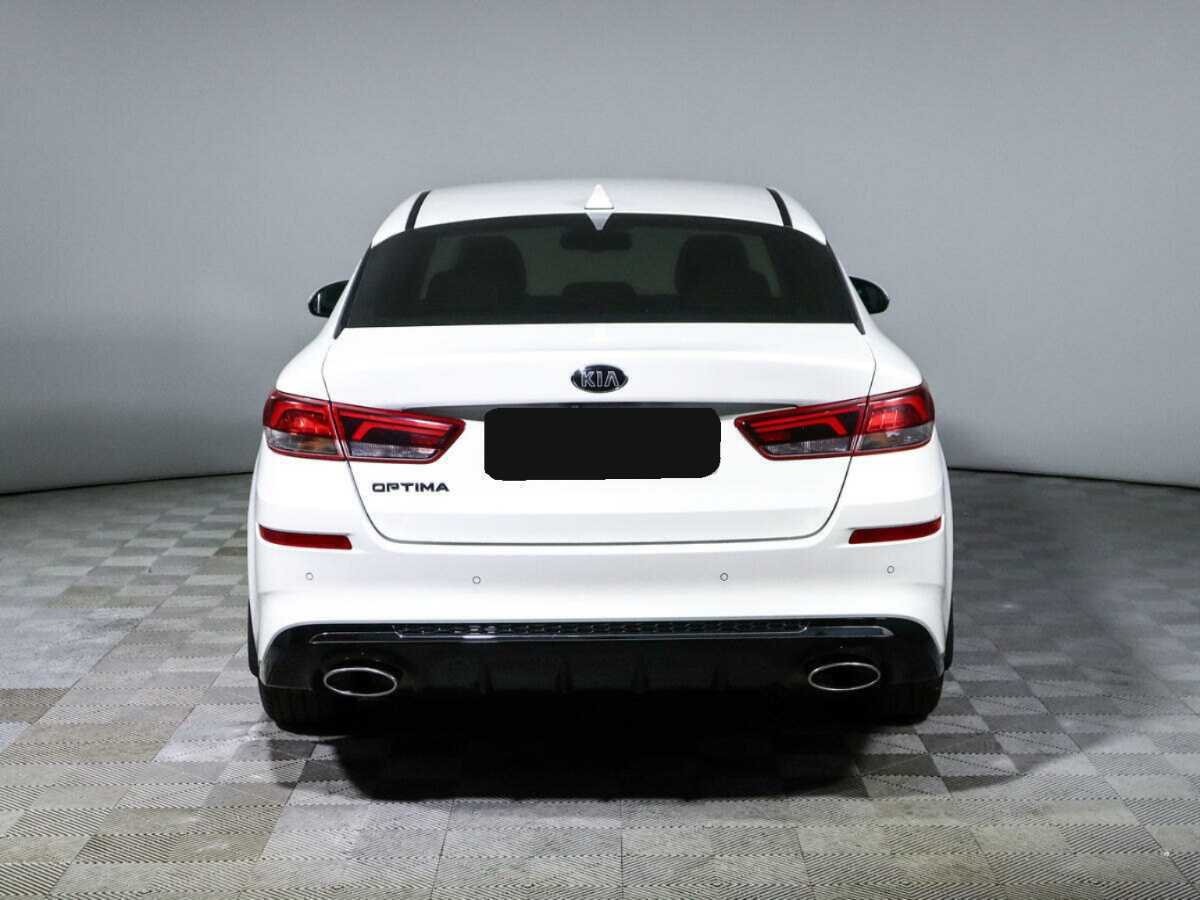 Купить Kia Optima с пробегом. Фото: #4