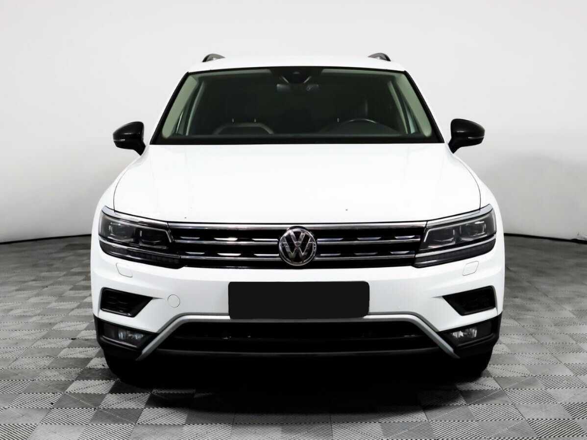 Купить Volkswagen Tiguan с пробегом. Фото: #1