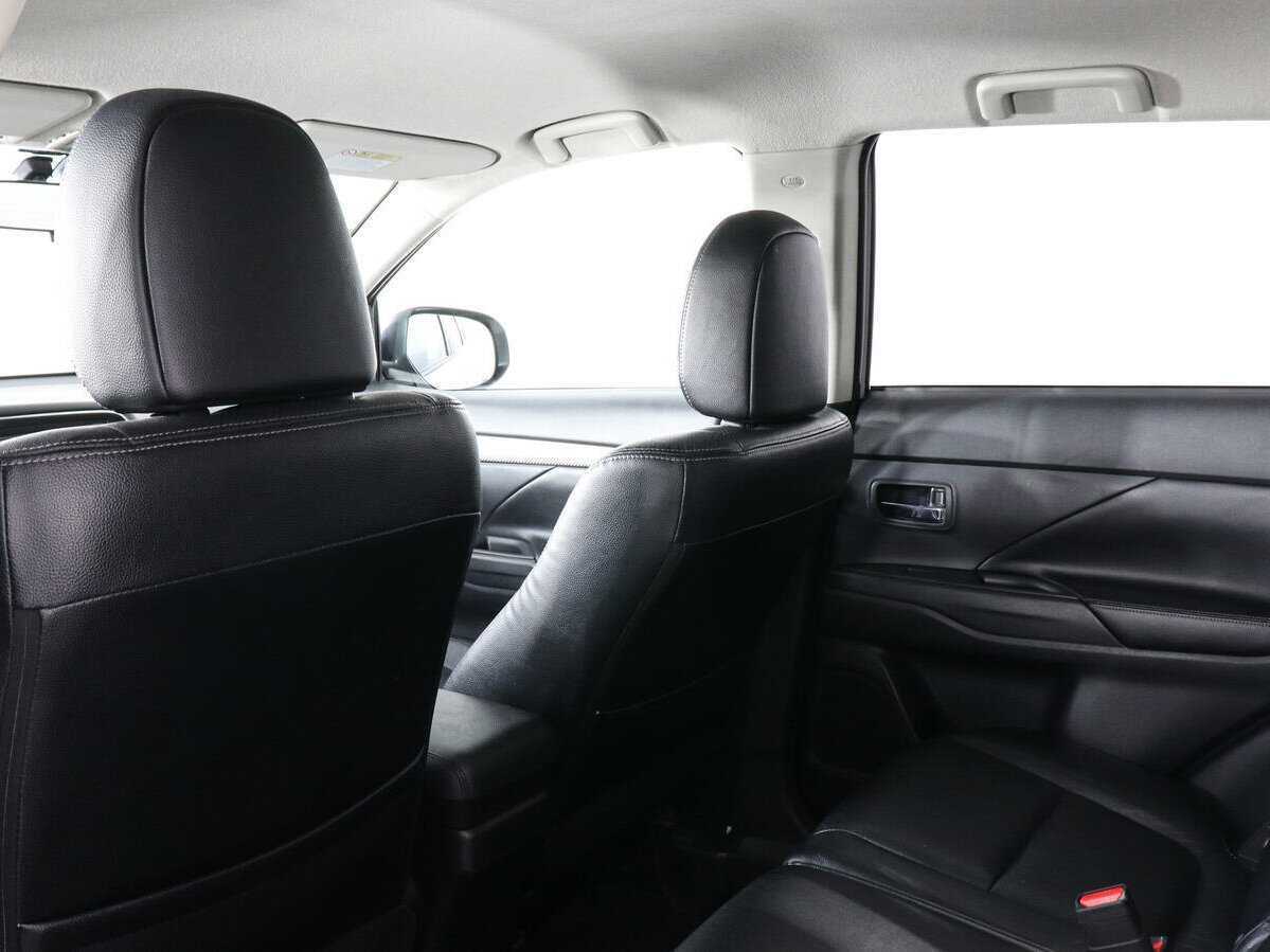 Продажа Б/У Митсубиши Оутлэндер. Фото: #11