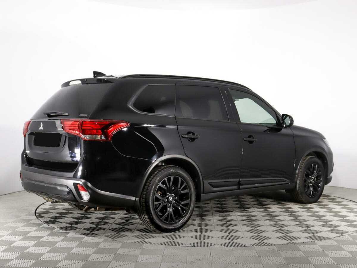 Купить Mitsubishi Outlander с пробегом. Фото: #4