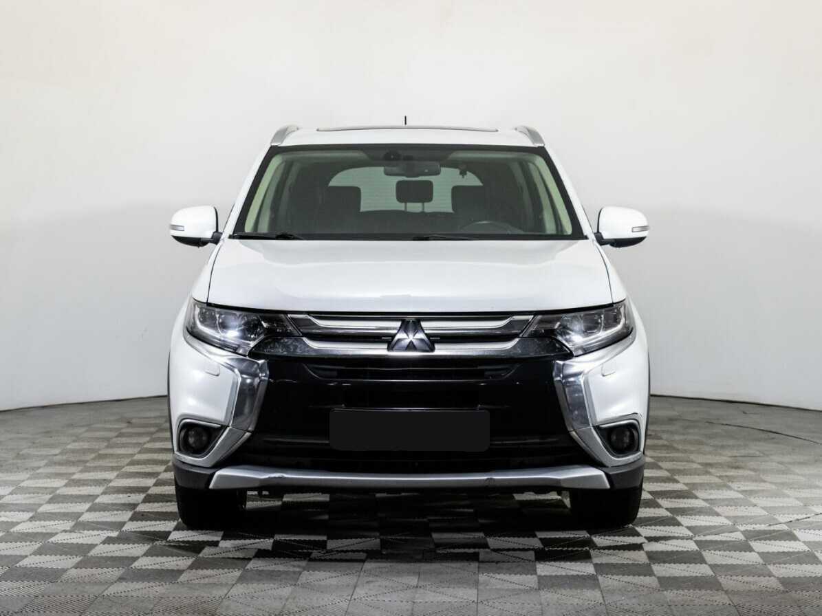 Купить Mitsubishi Outlander с пробегом. Фото: #1