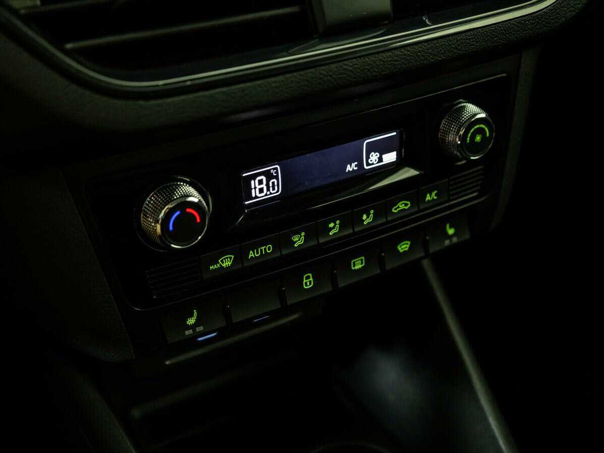 Продажа Б/У Шкода Рапид. Фото: #15