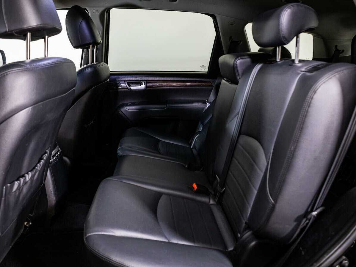 Купить Kia Mohave с пробегом. Фото: #9