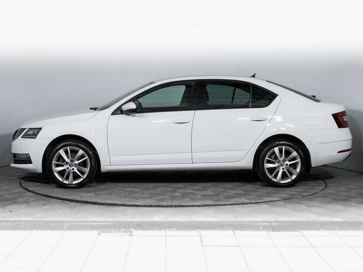 Купить Skoda Octavia с пробегом. Фото: #7