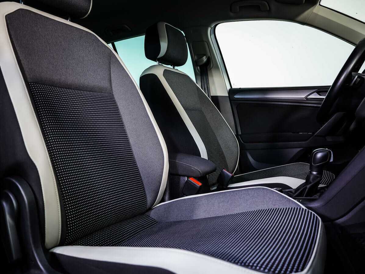 Купить Volkswagen Tiguan с пробегом. Фото: #10