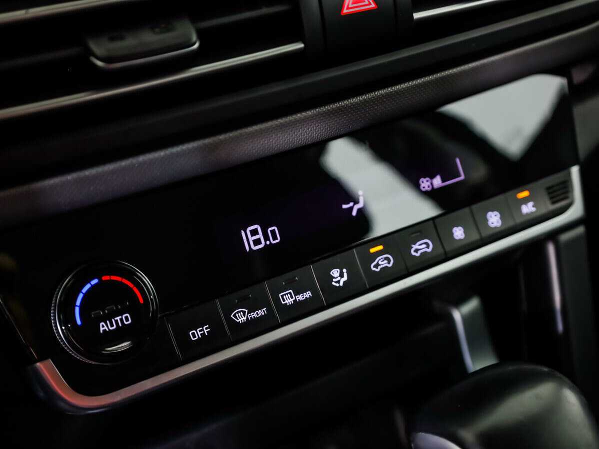 Купить Kia Seltos с пробегом. Фото: #13