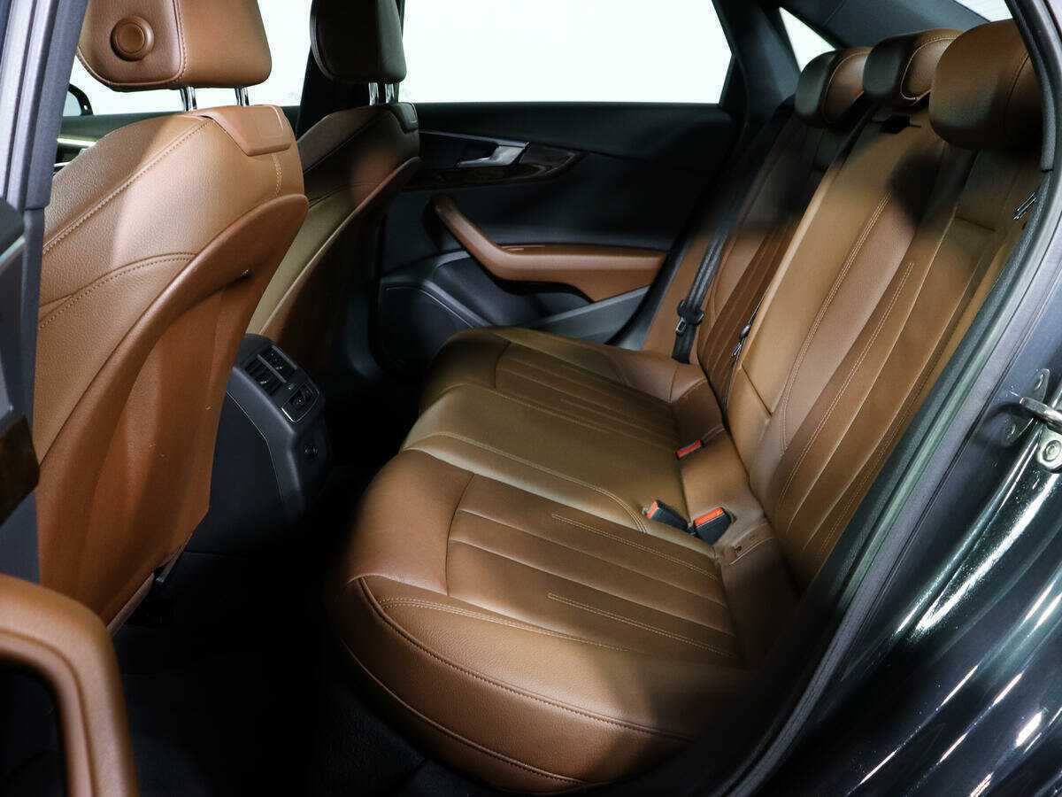 Купить Audi A4 с пробегом. Фото: #9