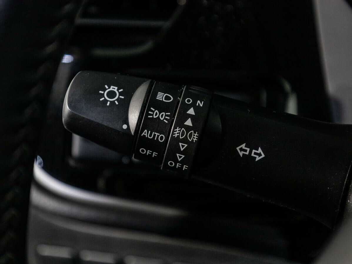 Купить Mitsubishi Outlander с пробегом. Фото: #15