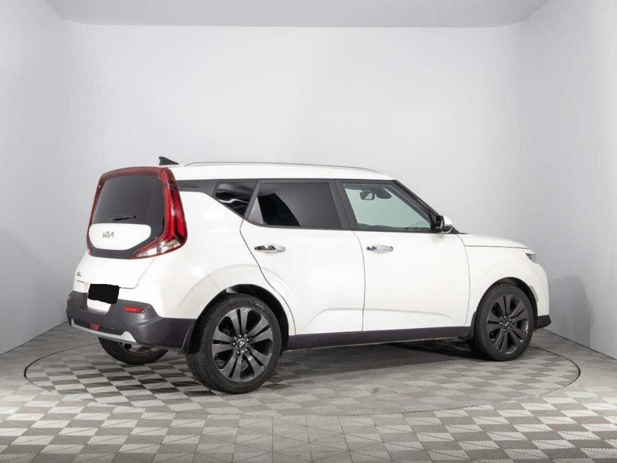Купить Kia Soul с пробегом. Фото: #4