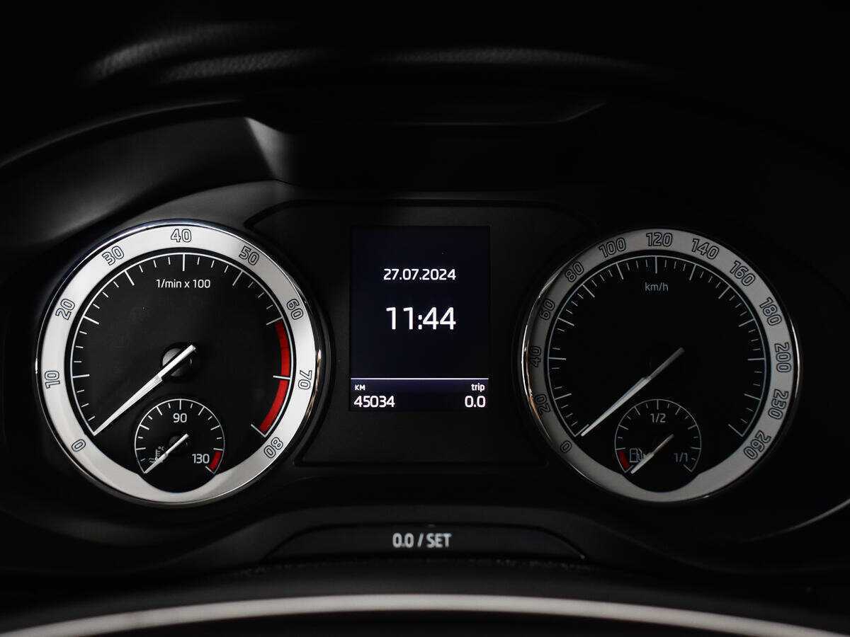 Купить Skoda Karoq с пробегом. Фото: #9