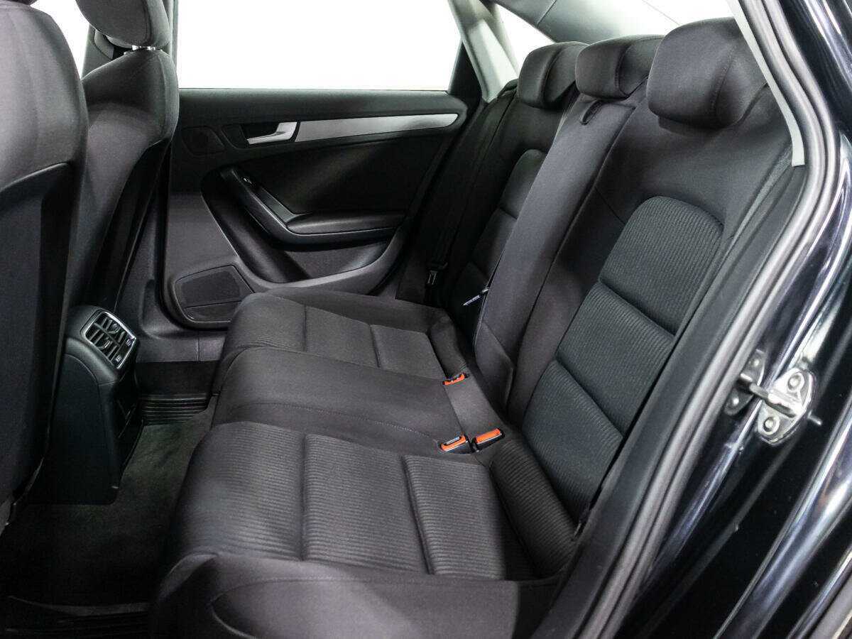 Купить Audi A4 с пробегом. Фото: #9